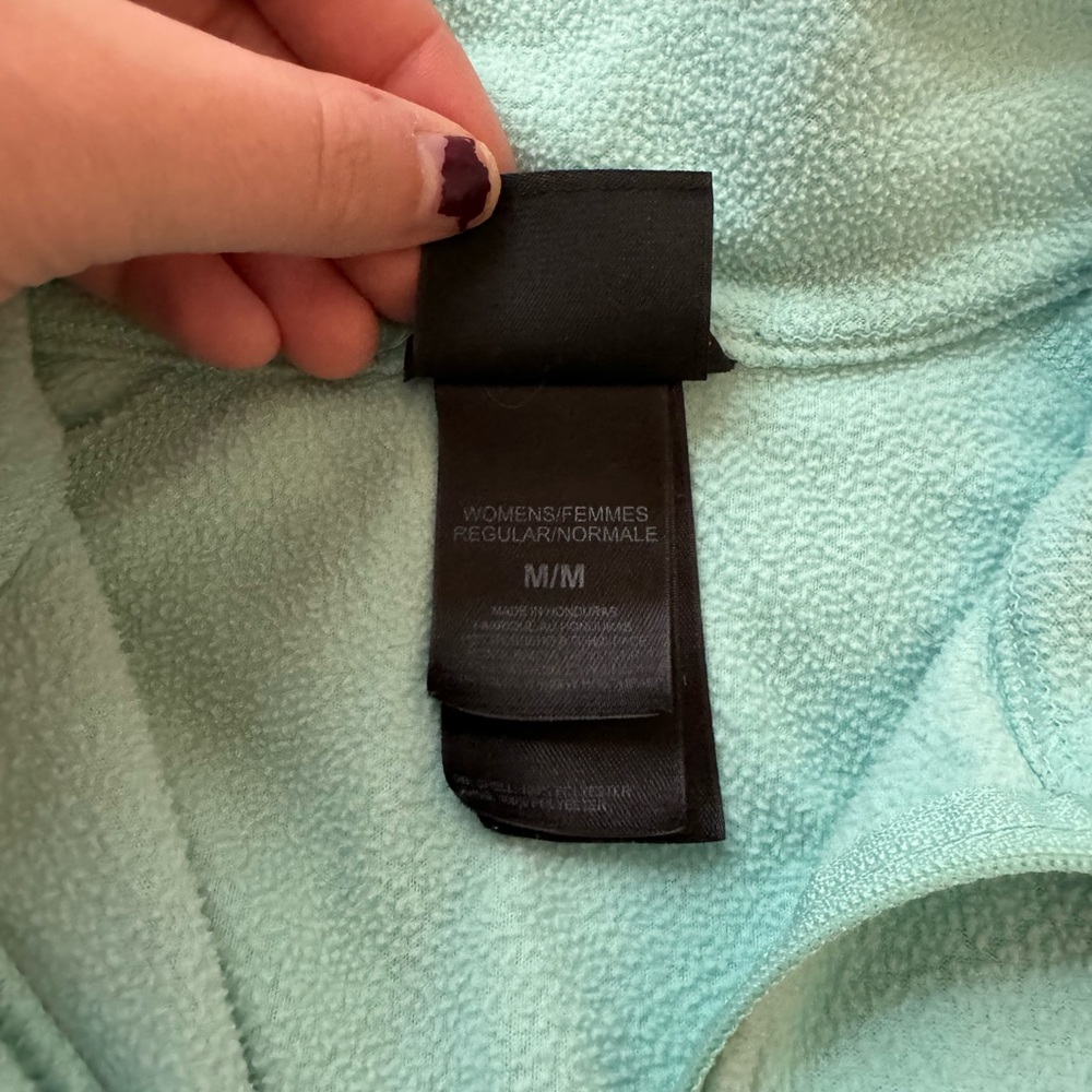 North Face Half Zip - Picture 3 of 7